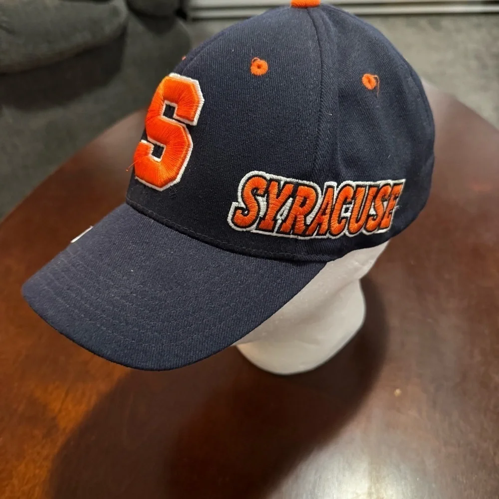 Mens Syracuse Orange Top of the World Navy Embroidered Memory Fitted Hat OSFA